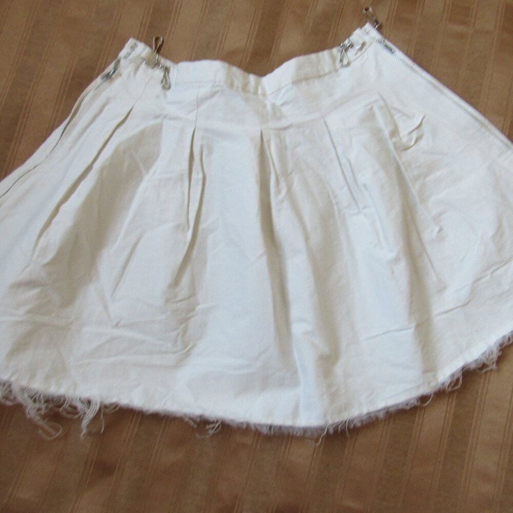 OUR LEGACY White Pleated Mini Skirt Crinkled Cotton Sz. 34(IT) - Picture 2 of 8
